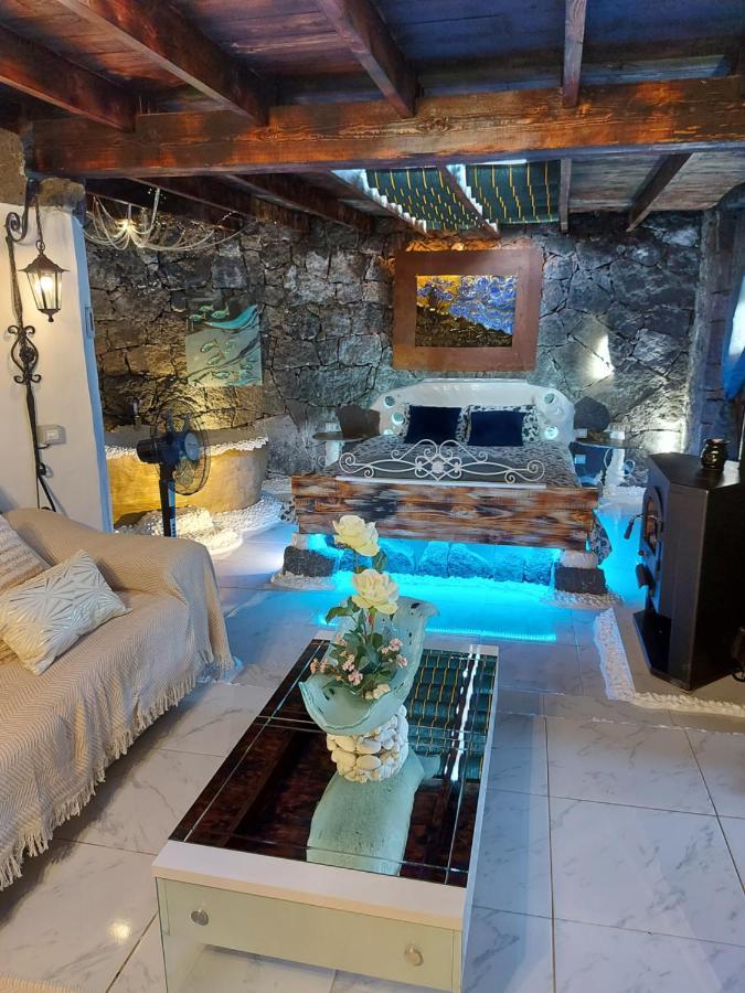 Aloelux Villa ! - Private Villa With Jacuzzi, Cinema ,Massage ,Wonderful View, Art Desing Villa Conil Buitenkant foto