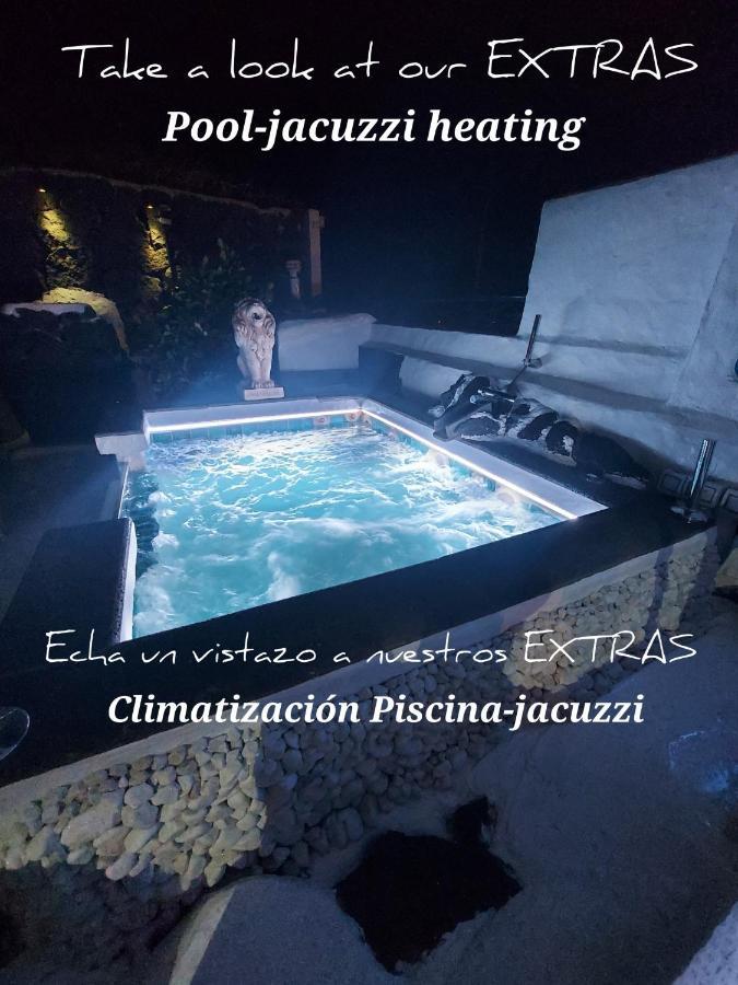 Aloelux Villa ! - Private Villa With Jacuzzi, Cinema ,Massage ,Wonderful View, Art Desing Villa Conil Buitenkant foto